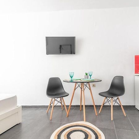 Modern Studio Near Downtown Héraklion Extérieur photo